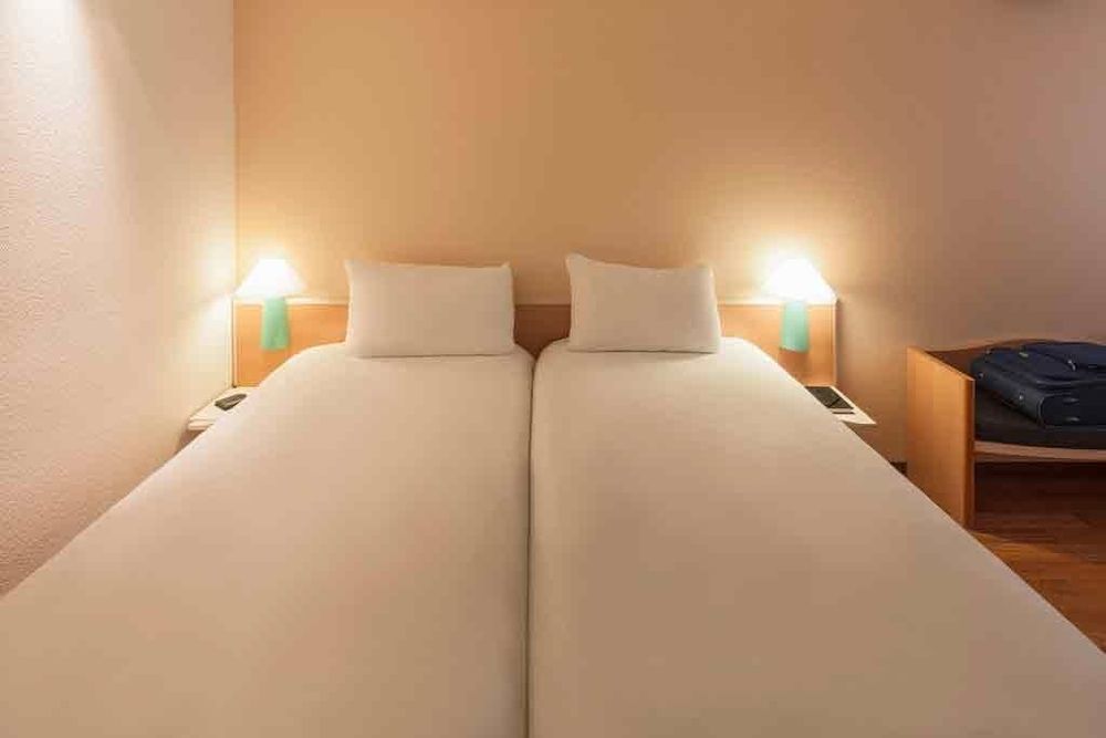 Ibis Reims Tinqueux Hotel Phòng bức ảnh