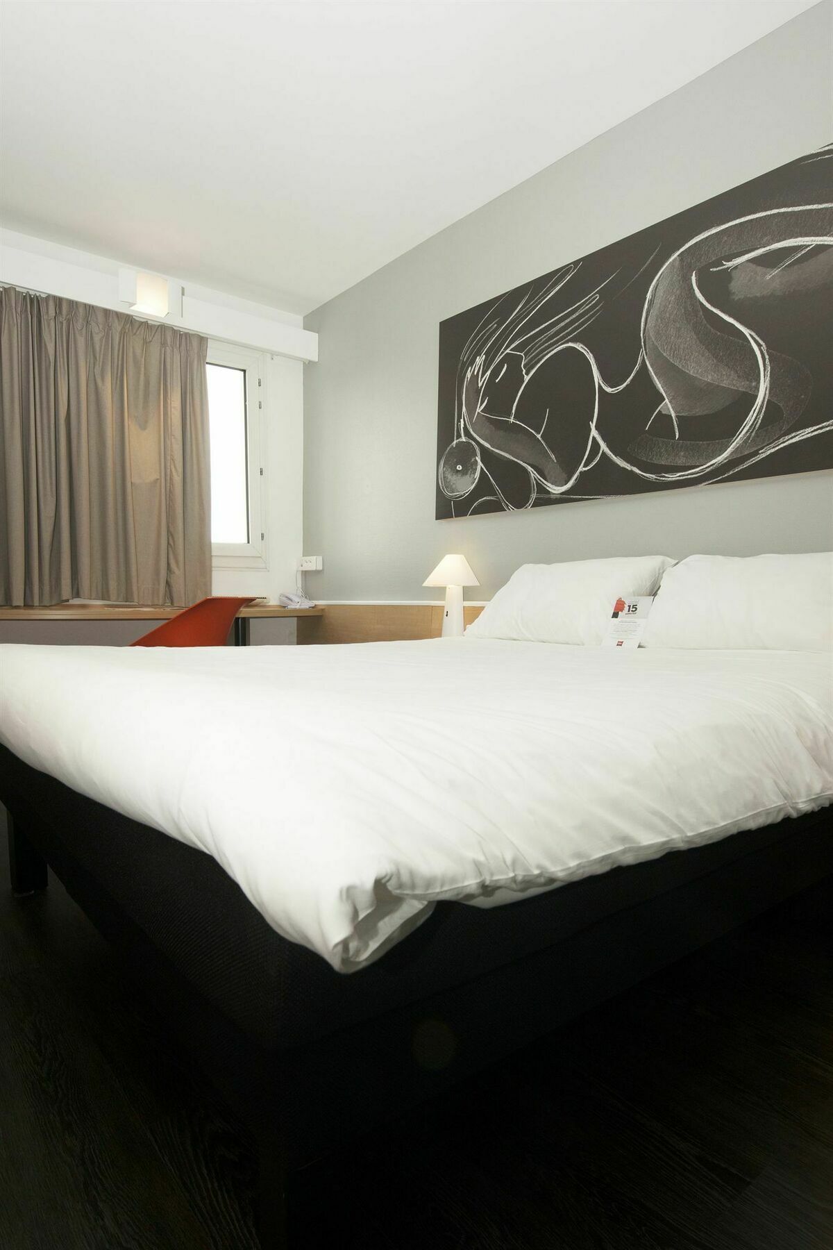 Ibis Reims Tinqueux Hotel Ngoại thất bức ảnh